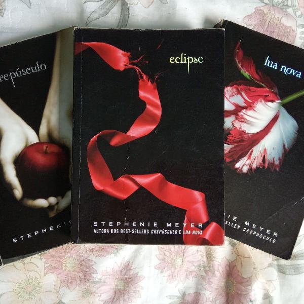 Série de livros Twilight - Crepúsculo, Lua Nova e Eclipse