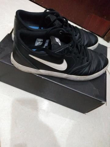 Tênis Nike SB