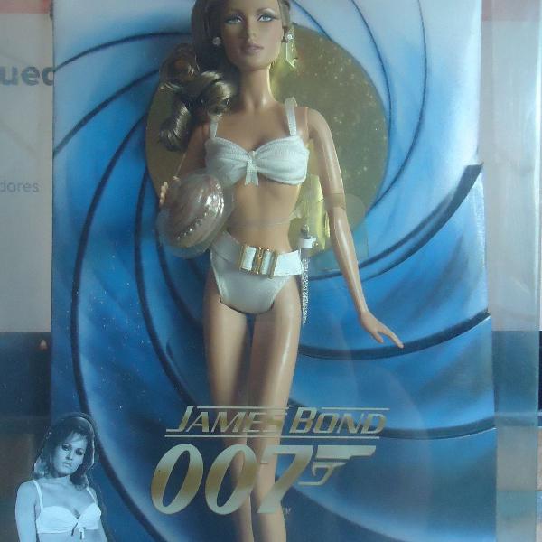 barbie collector - james bond dr n - honey ryder