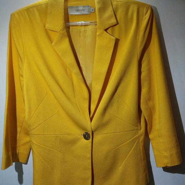 blazer amarelo da rubinella