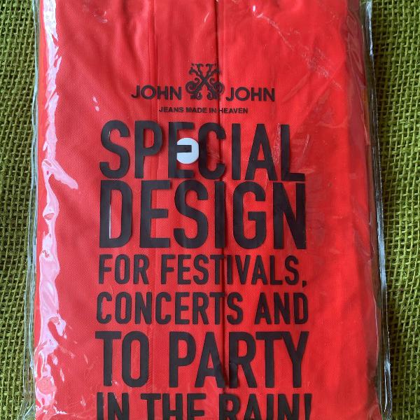 capa de chuva john john