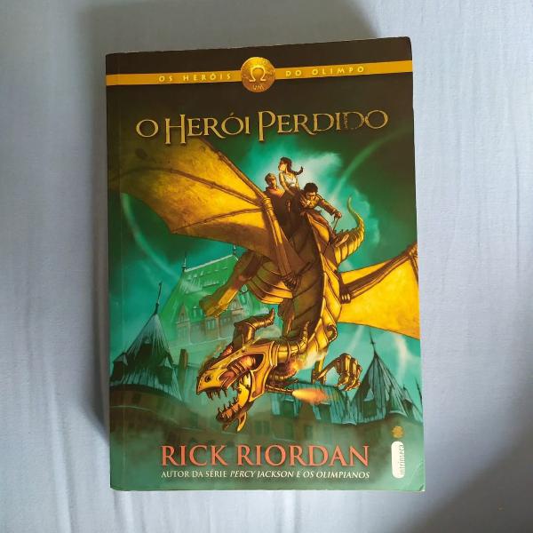 livro "o herói perdido"