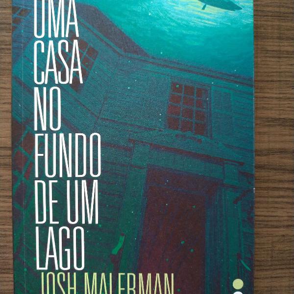 livro uma casa no fundo de um lago