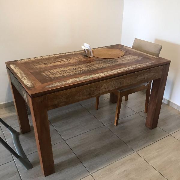 mesa de jantar de madeira rústica, do depósito santa fé!