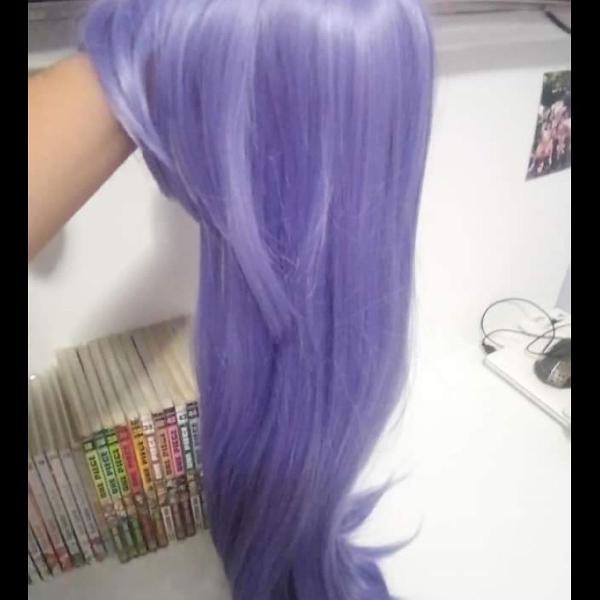 peruca cosplay lilás