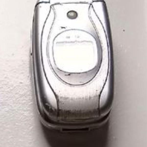 telefone celular antigo Gradiente