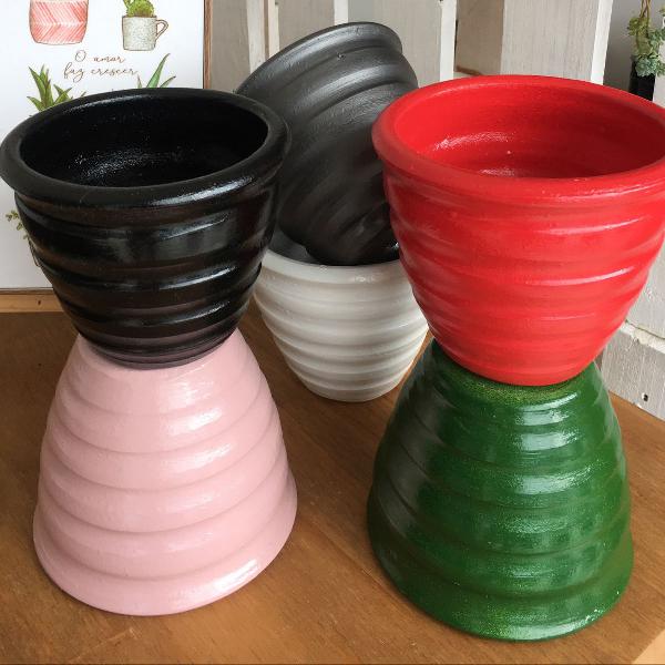 vasos/ cachepot cerâmicas coloridos