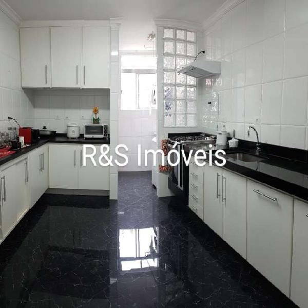 Apartamento para venda possui 65 metros quadrados com 2