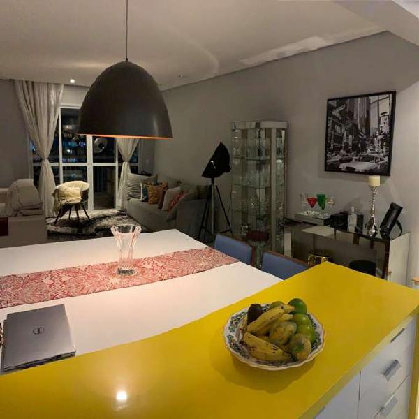 Apartamento para venda possui 91 m com 2 quartos em Vila