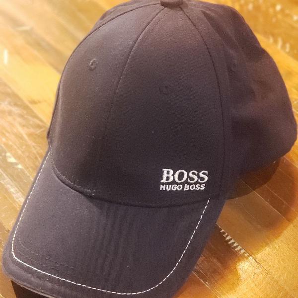 Boné Hugo Boss.