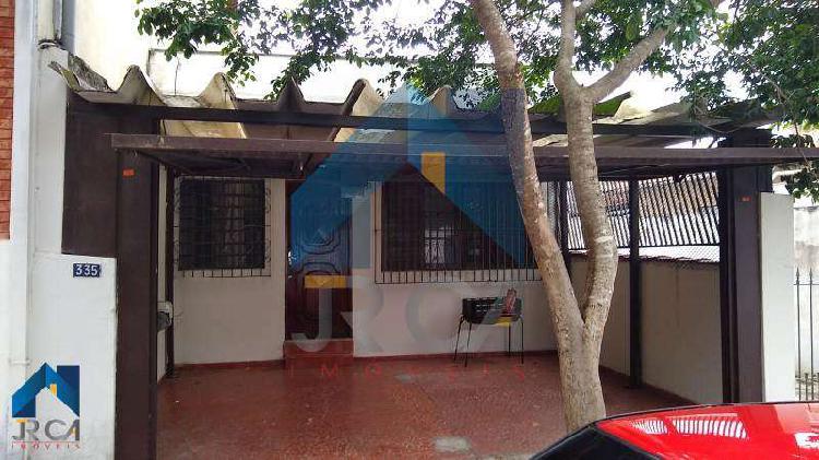 Casa para venda tem 60 metros quadrados com 1 quarto em Vila