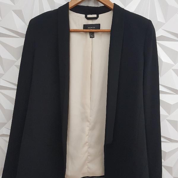 blazer preto mango