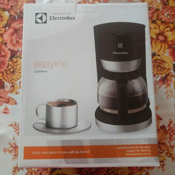 cafeteira eletrolux easyline