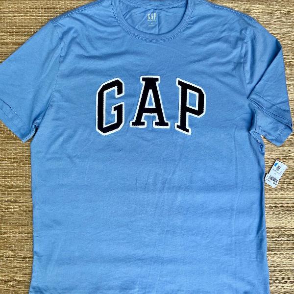 camiseta masculina gap contrast