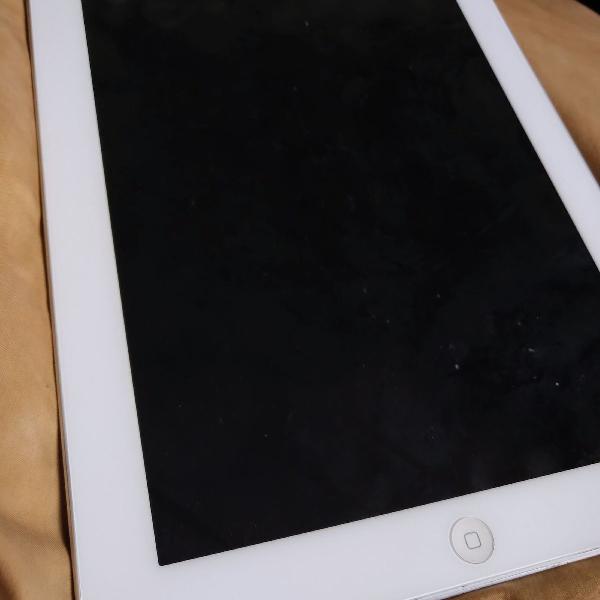 iPad 4ª geração (final de 2012), Wi-Fi + Celular (usado)