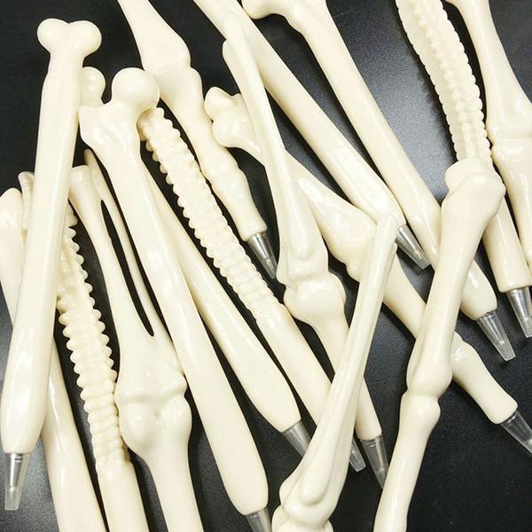 kit com 5 canetas formato de ossos enfermagem, radiologia,