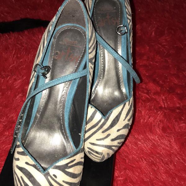 scarpin animal print