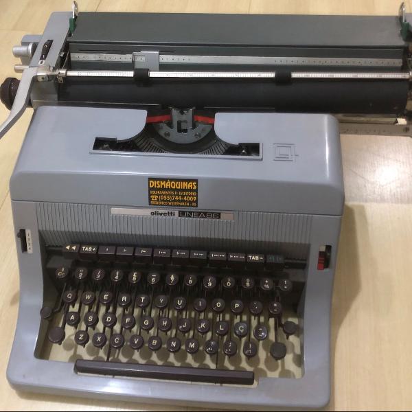 super máquina de escrever olivetti linea 88