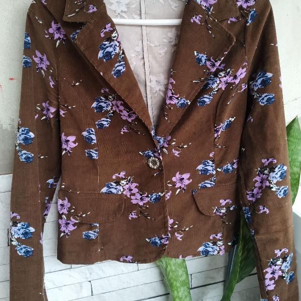 Blazer Marrom com Flores