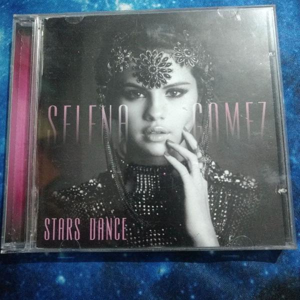 CD stars dance deluxe Selena Gomez
