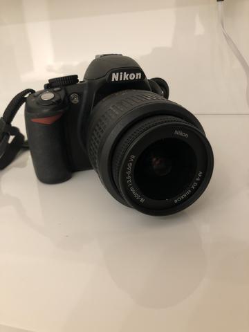 Câmera fotográfica profissional NIKON D3100