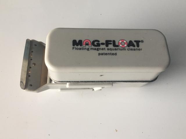 Limpador magnético Mag Float com scraper