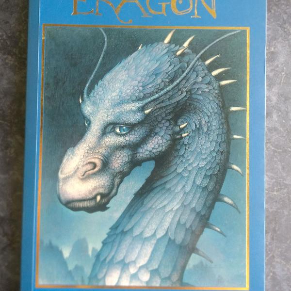 Livro Eragon-Ciclo A Herança Livro 1.