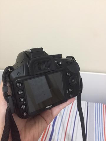 Máquina fotográfica nikon d3200
