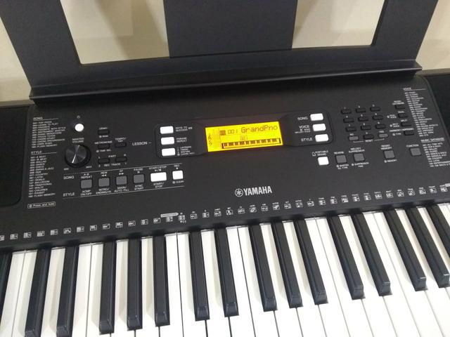 Teclado Musical Yamaha PSR-E363