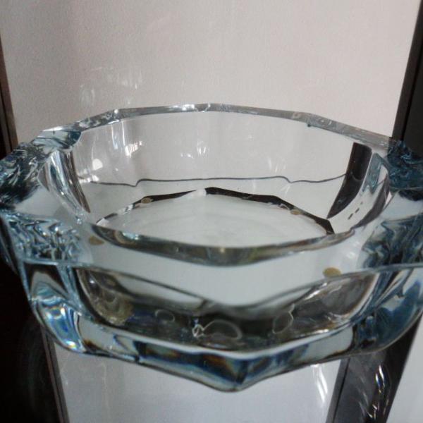 belíssimo cinzeiro cristal sueco stromberg ice blue