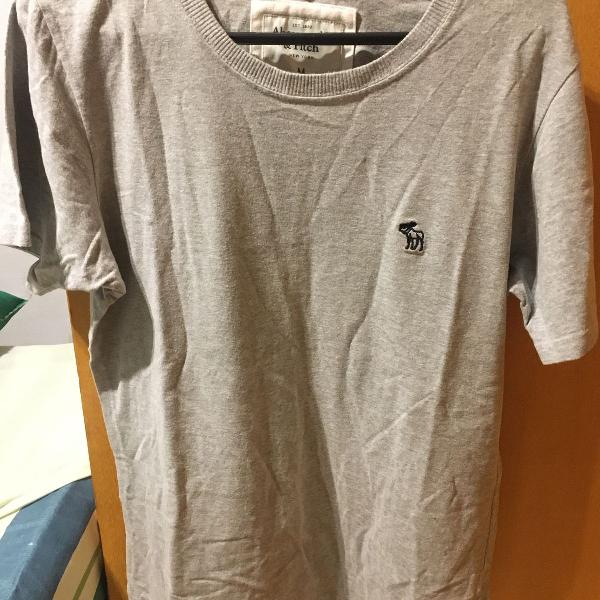 camiseta básica abercrombie