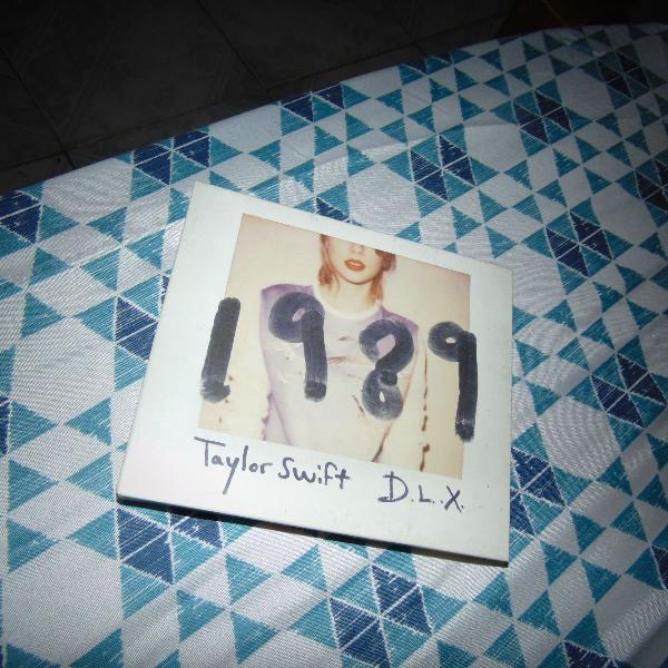 cd taylor swift 1989 deluxe