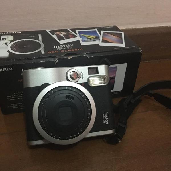 câmera instax mini 90- modelo clássico