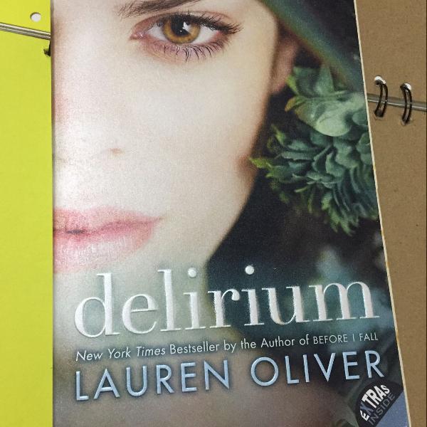 livro delirium de lauren oliver