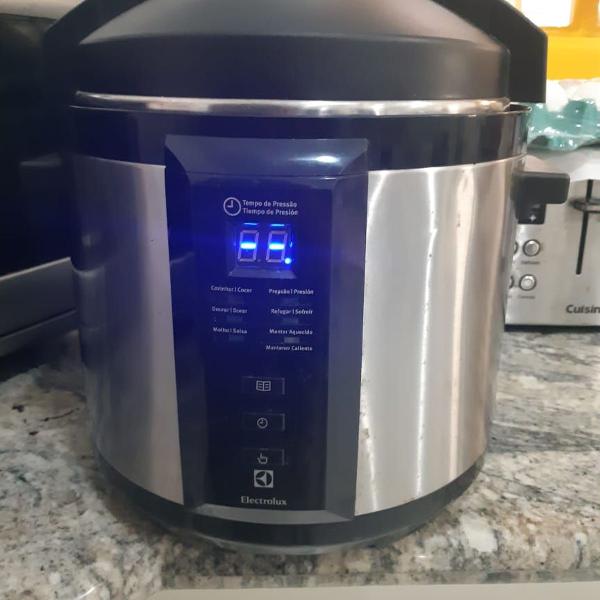 panela de pressão elétrica electrolux 220v