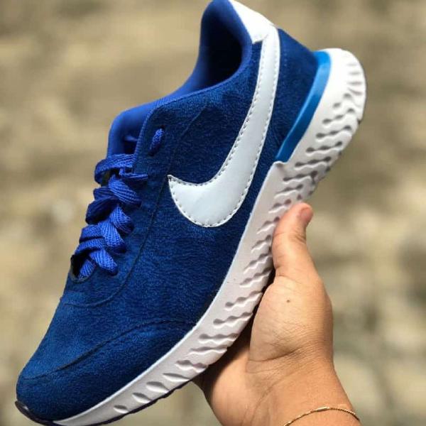 tênis Nike masculino número 41 Azul pronta entrega Envio