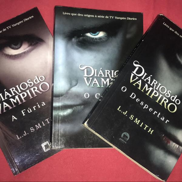3 livros diários do vampiro