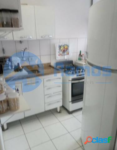 Apartamento com 2 dormitórios, vila Lourdes - Carapicuíba