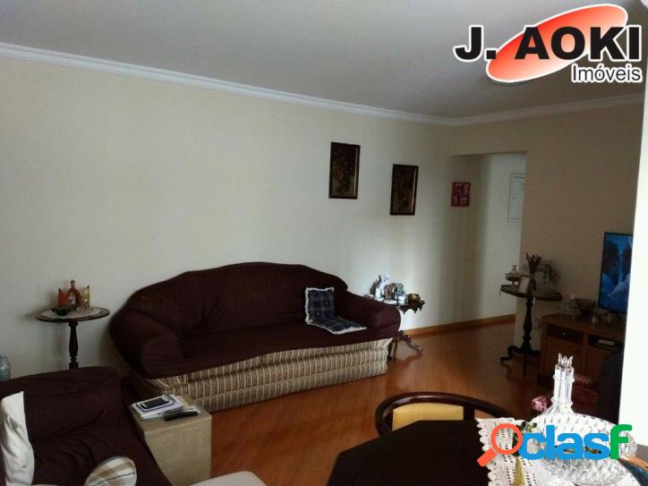 Apartamento necessita de reforma