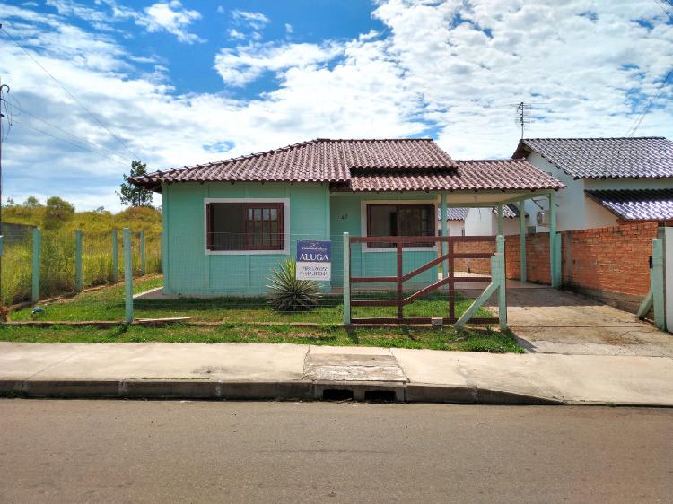 CASA RESIDENCIAL em Charqueadas - RS, Parque Orvalino