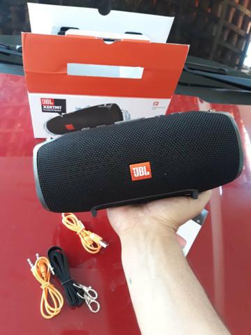 Caixa JBL Xtreme míni