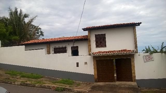 Casa para alugar no bairro araçagy