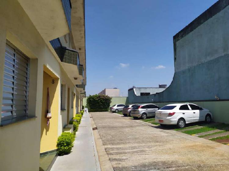 Casa para locação em condomínio residencial, 1