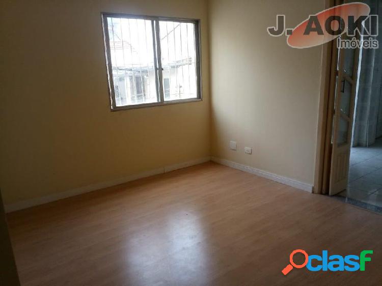 ÓTIMO APARTAMENTO, EXCELENTE LOCALIZAÇÃO