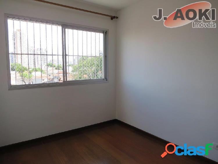 ÓTIMO APARTAMENTO REFORMADO COM ARMÁRIOS PLANEJADOS
