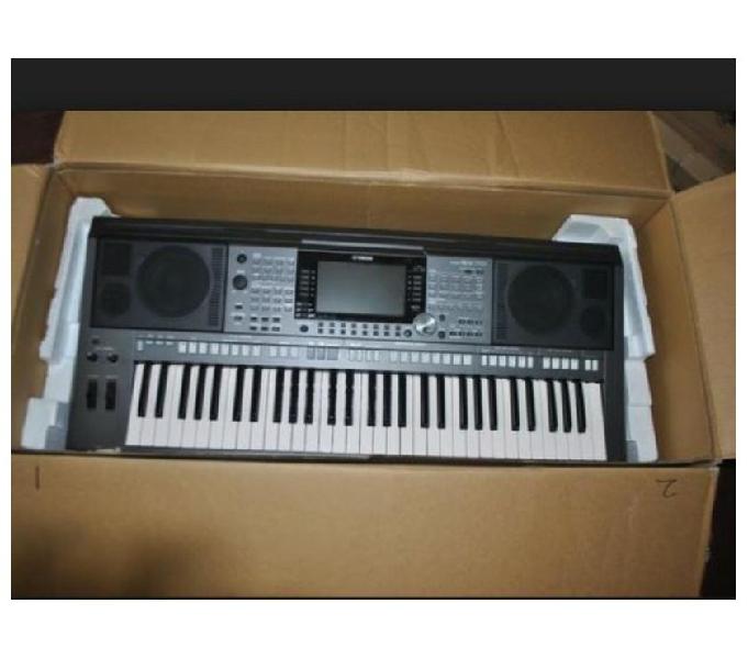 Teclado yamaha psr s970 novo