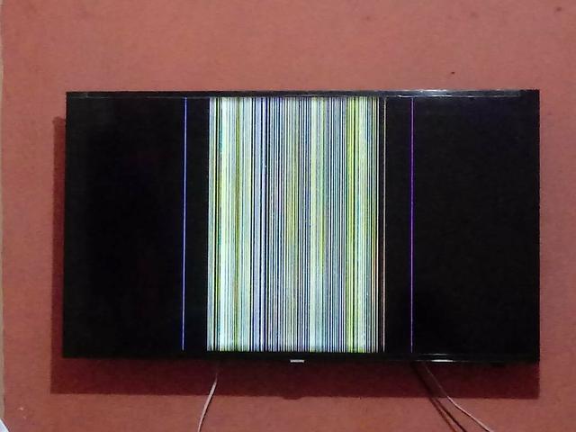 Tv Samsung lad de 42 polegadas(leia o anúncio)