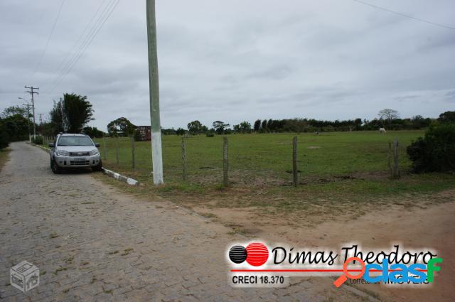 VENDE ÁREA DE 20.000 M² - FRENTE VIA DUTRA - BONSUCESSO