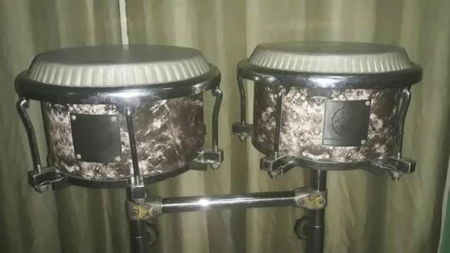 Vendo Congas Artesanais