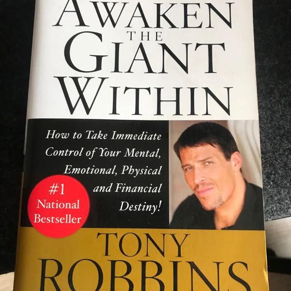 livro awaken the giant within passos de gigante tony robbins
